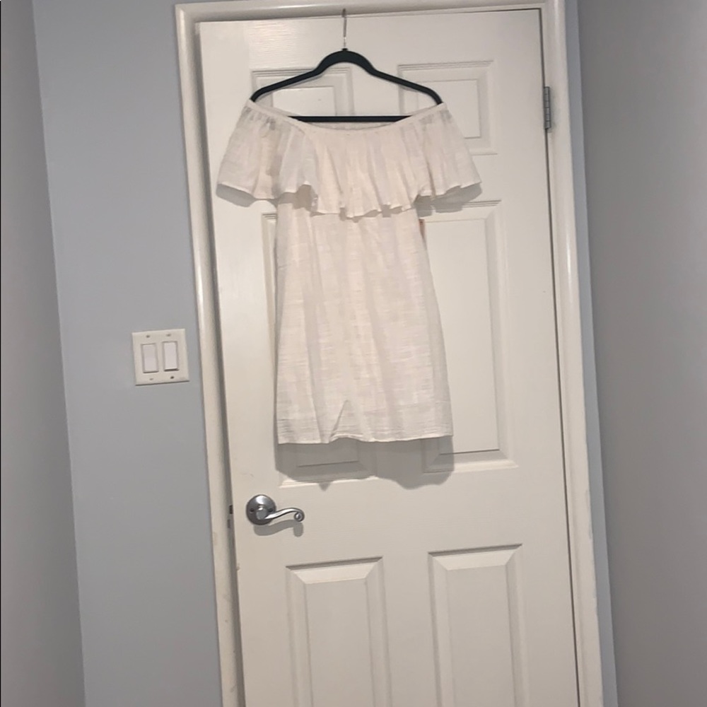 NEW Cream Billabong Off the Shoulder Dress